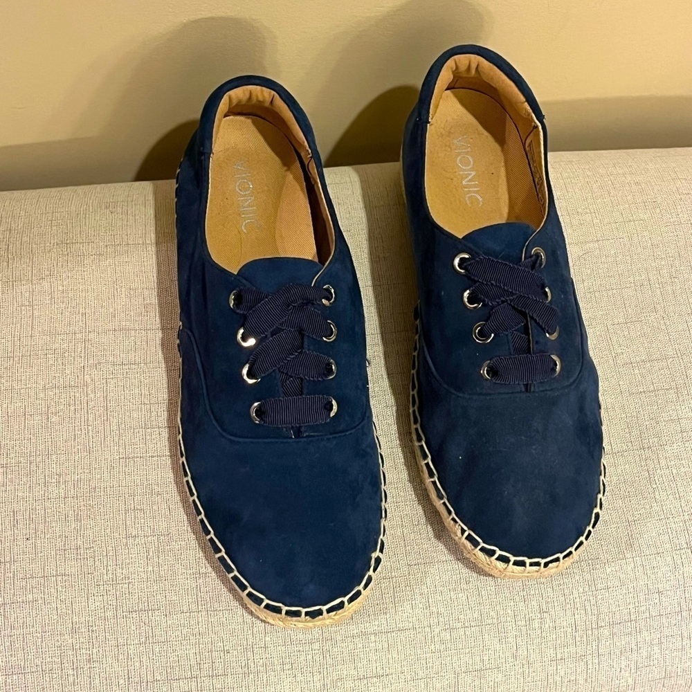 Vionic Blue Suede Sneakers. Style: Sandy, size 8.5
